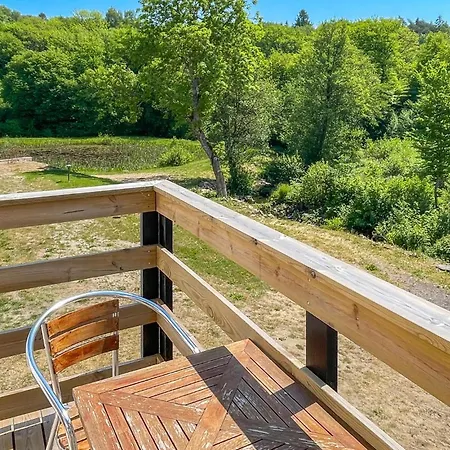 2 Bedroom Cozy In * גודהיים